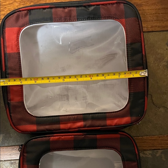 Lug Red and Black Checkered Toiletry Bag Set 3 piece nesting - Picture 3 of 8